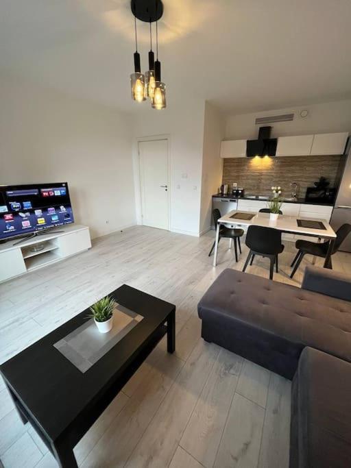 New Apartment Old Town -6 People - 200M Town Hall Breslavia Exterior foto