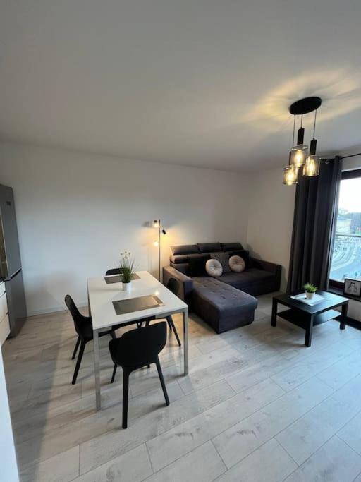 New Apartment Old Town -6 People - 200M Town Hall Breslavia Exterior foto