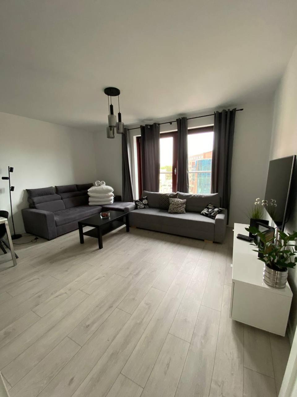 New Apartment Old Town -6 People - 200M Town Hall Breslavia Exterior foto